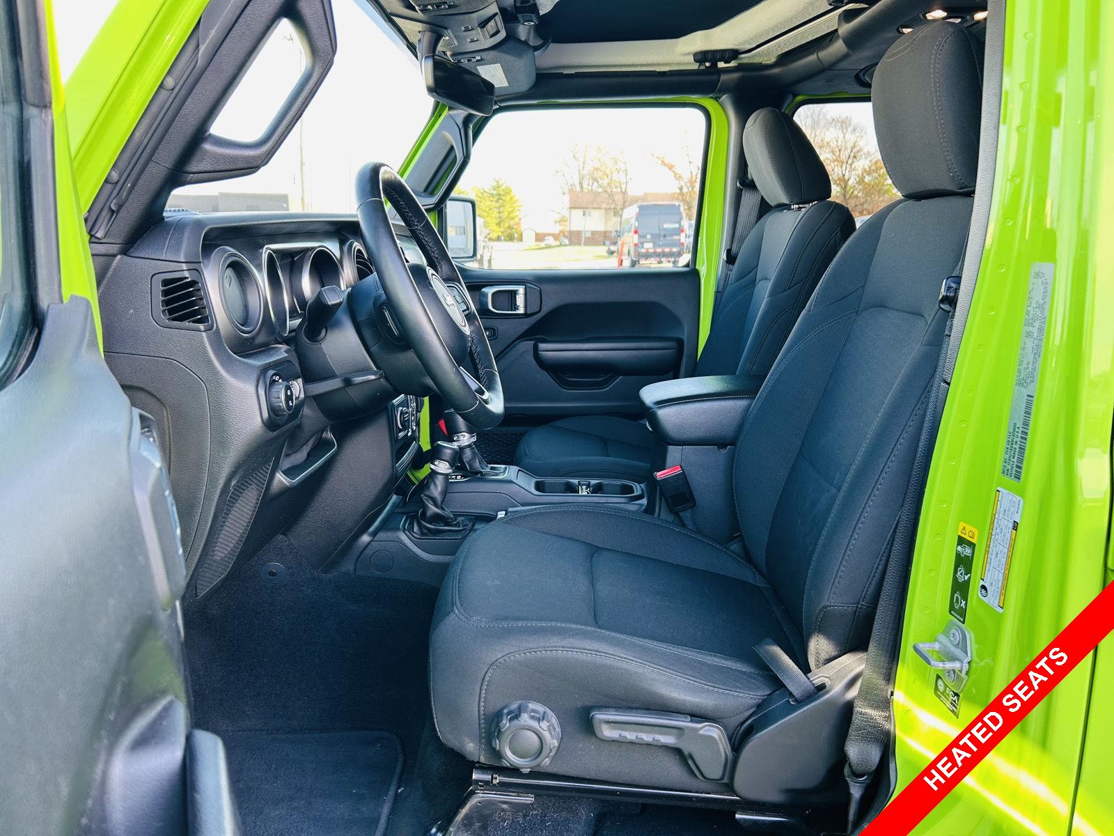 2021 Jeep Gladiator Sport S photo 2