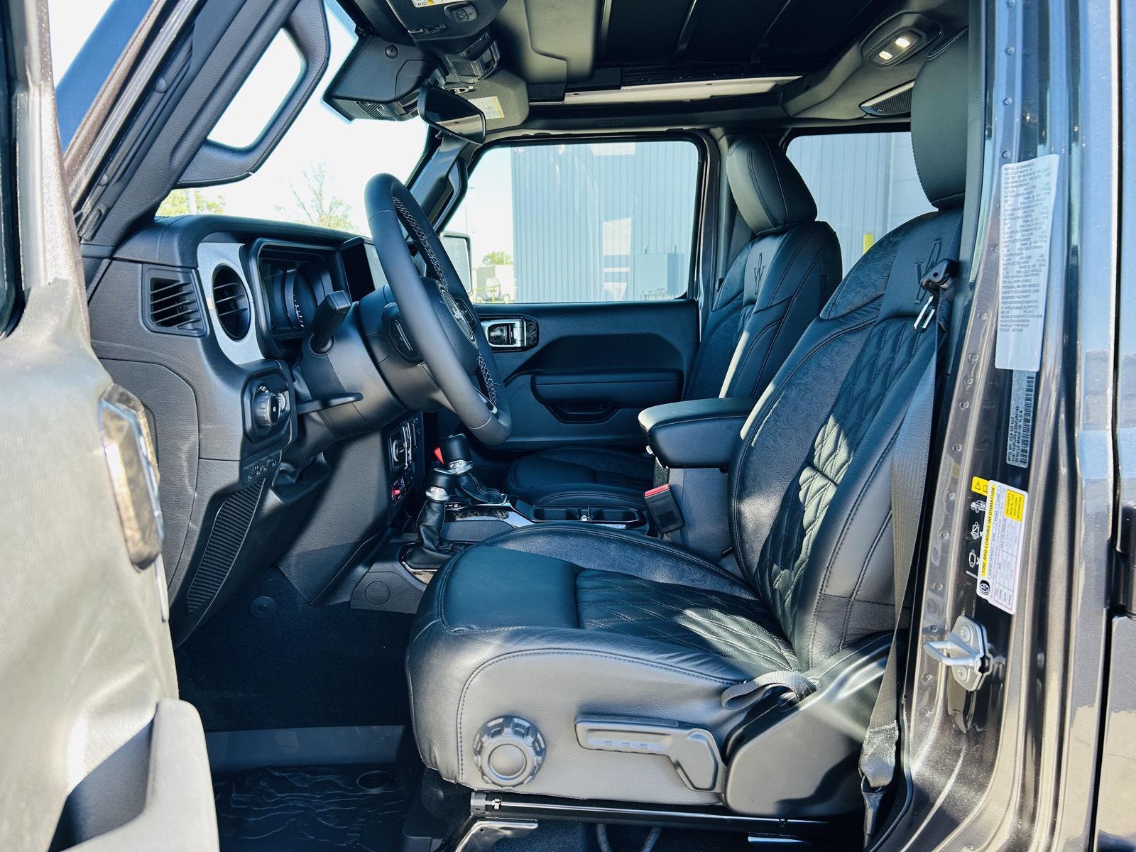 2025 Jeep Wrangler Willys photo 3