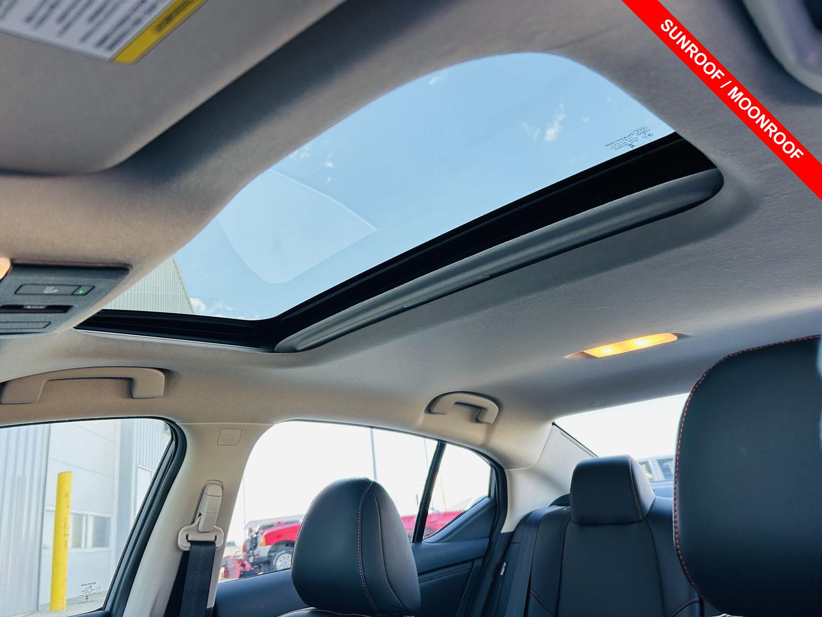 2024 Nissan Sentra SR photo 4