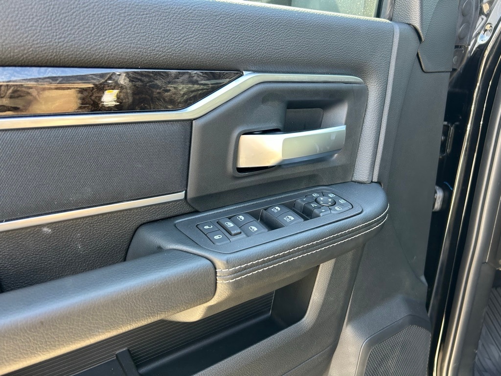 2025 RAM 2500 Big Horn - Photo 17
