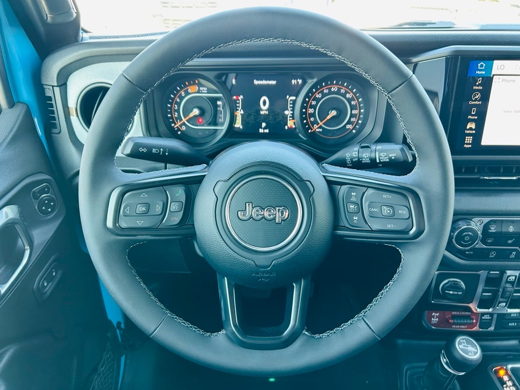 2025 Jeep Wrangler 4-Door Willys - Photo 16