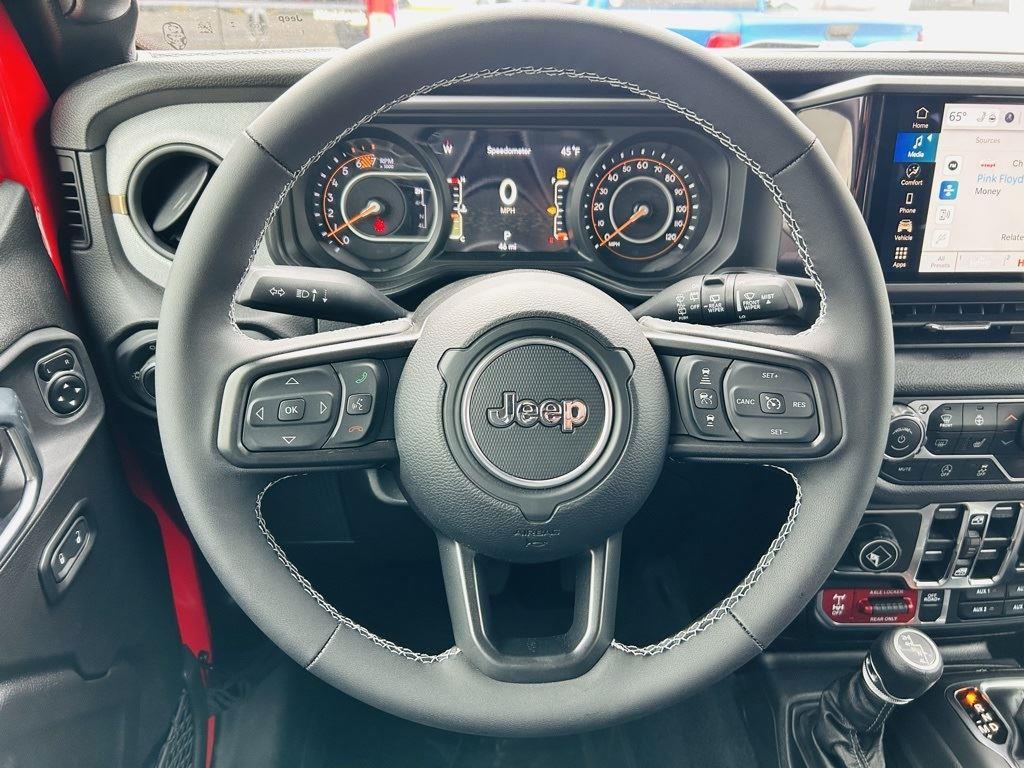 2025 Jeep Wrangler 4-Door Willys - Photo 16