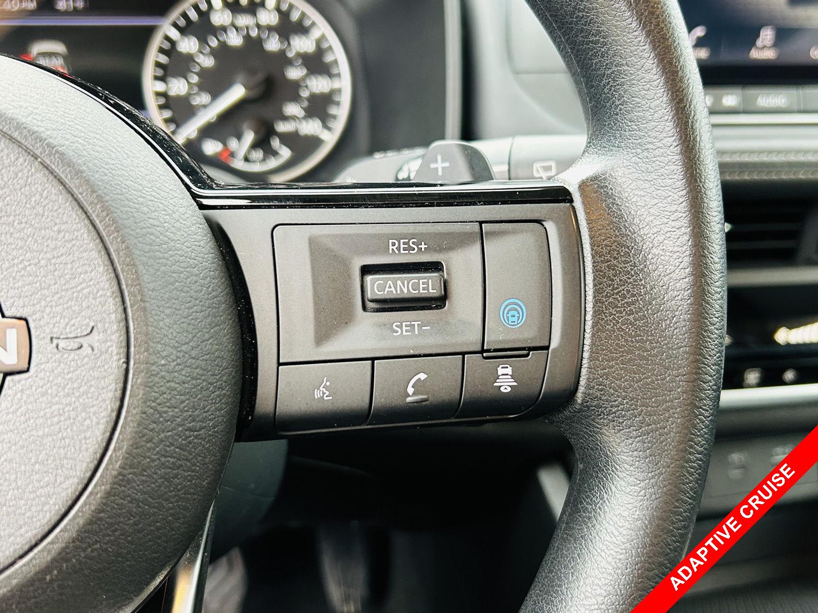 2023 Nissan Rogue SV photo 4