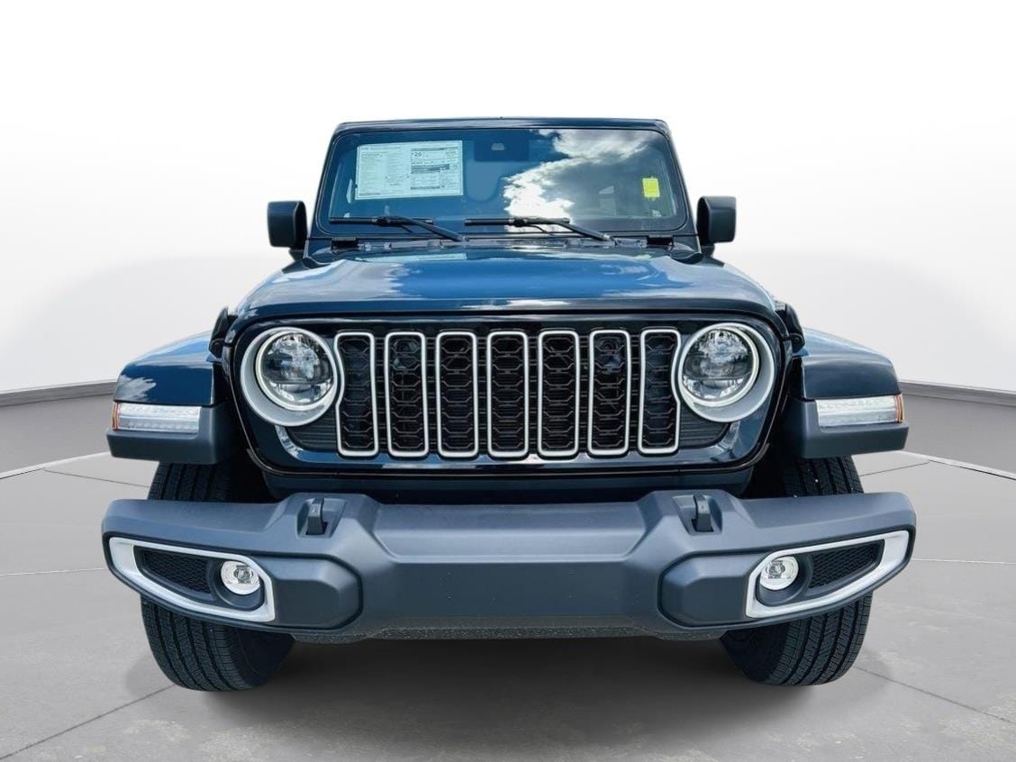 2025 Jeep Wrangler 4-Door Sahara - Photo 30