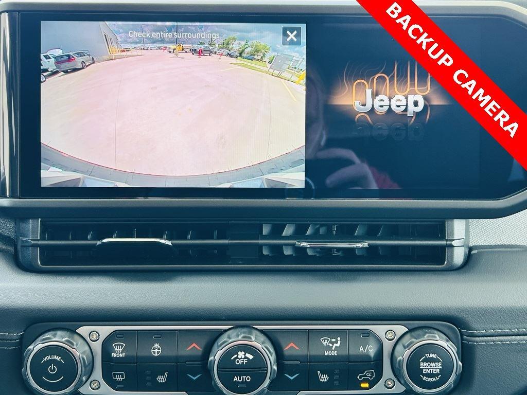 2025 Jeep Wrangler 4-Door Sahara - Photo 7