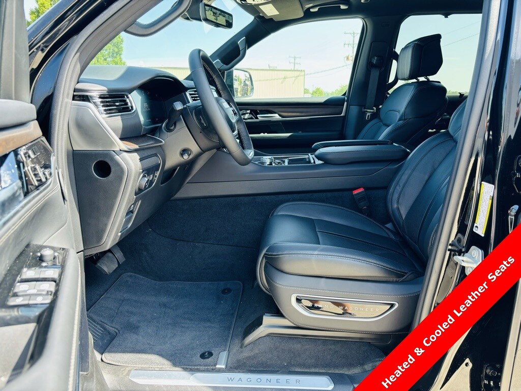 2024 Jeep Grand Wagoneer L photo 2