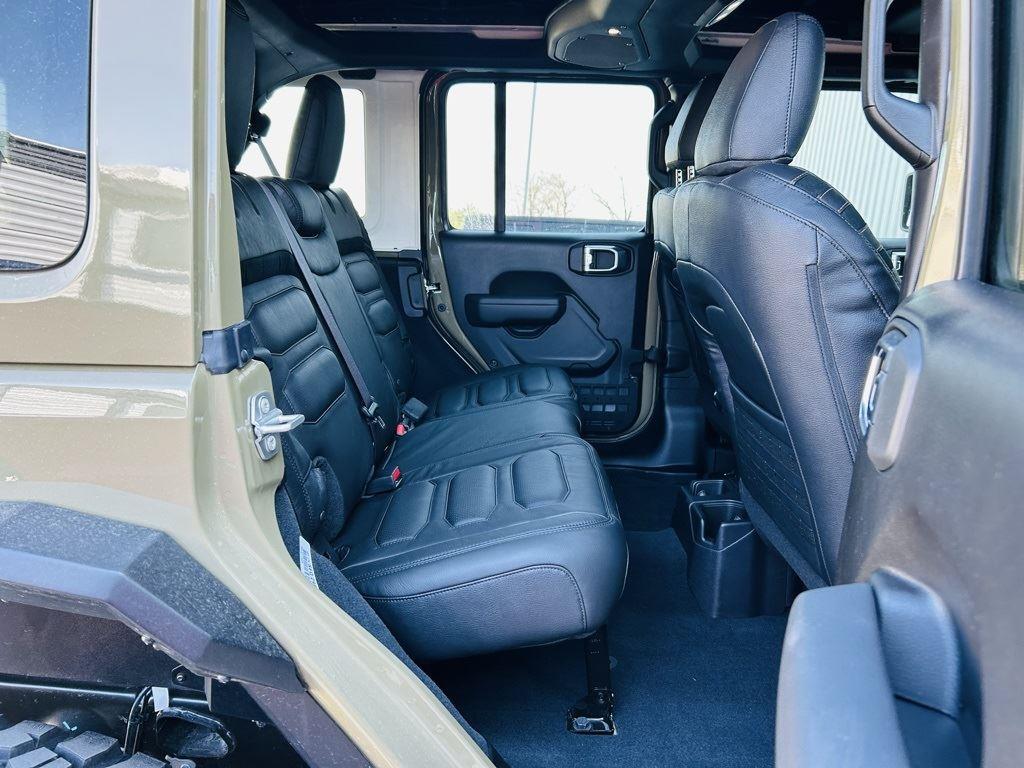 2025 Jeep Wrangler 4-Door Willys - Photo 39