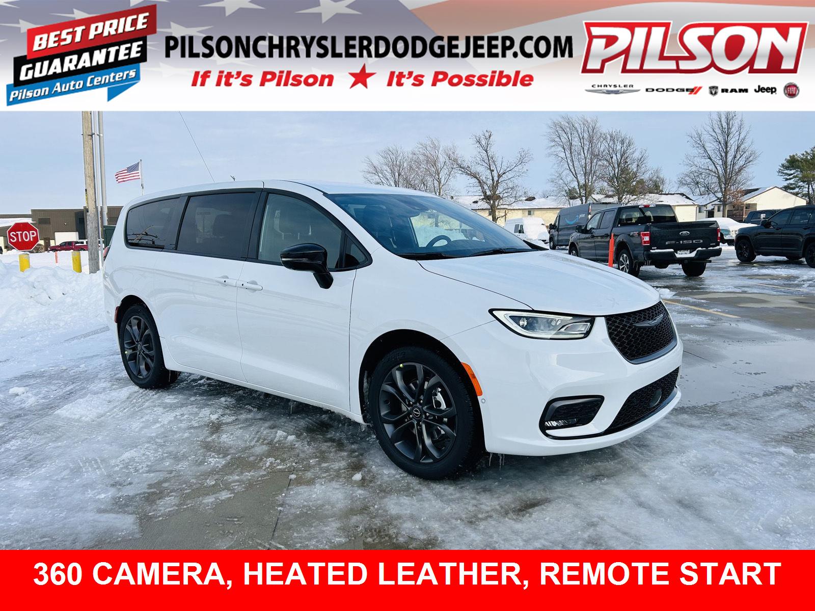 2026 Chrysler Pacifica Select's photo