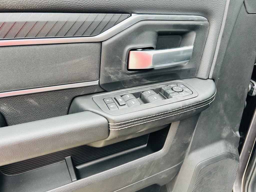 2025 RAM 2500 Big Horn - Photo 10