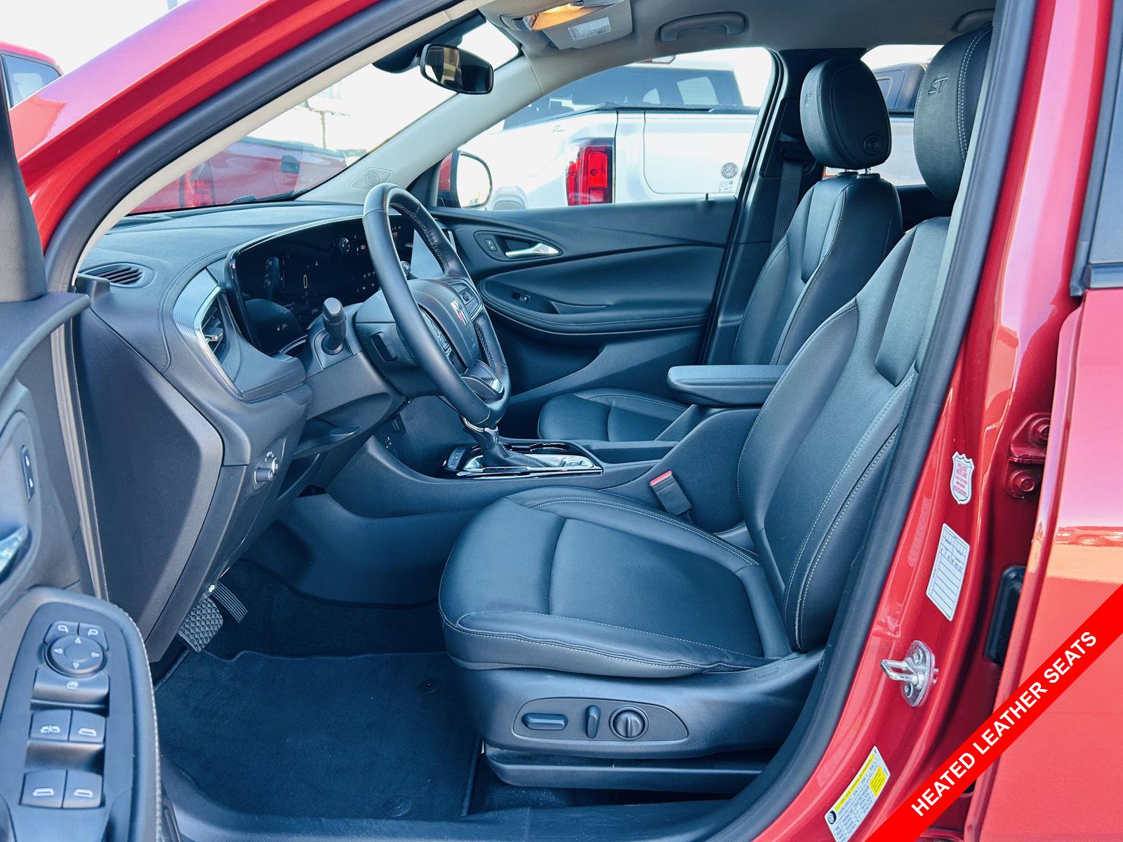 2024 Buick Encore GX Sport Touring photo 3