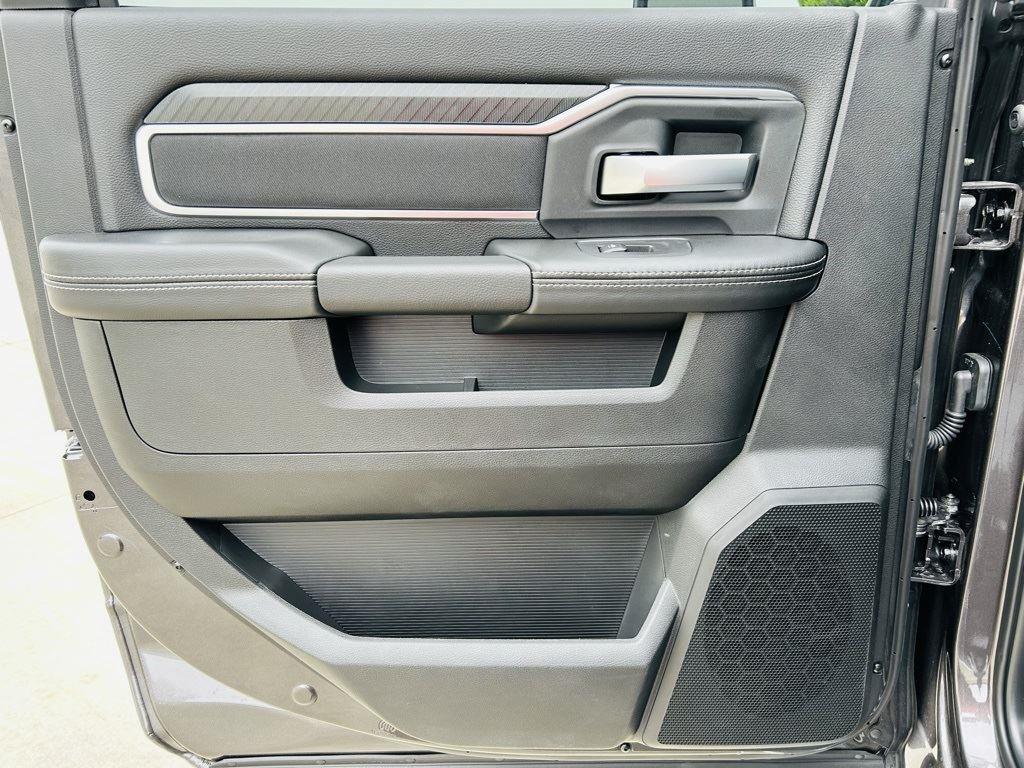 2025 RAM 2500 Big Horn - Photo 23