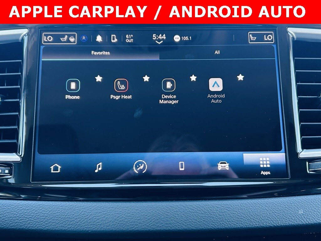 2024 Chrysler Pacifica Touring L photo 4