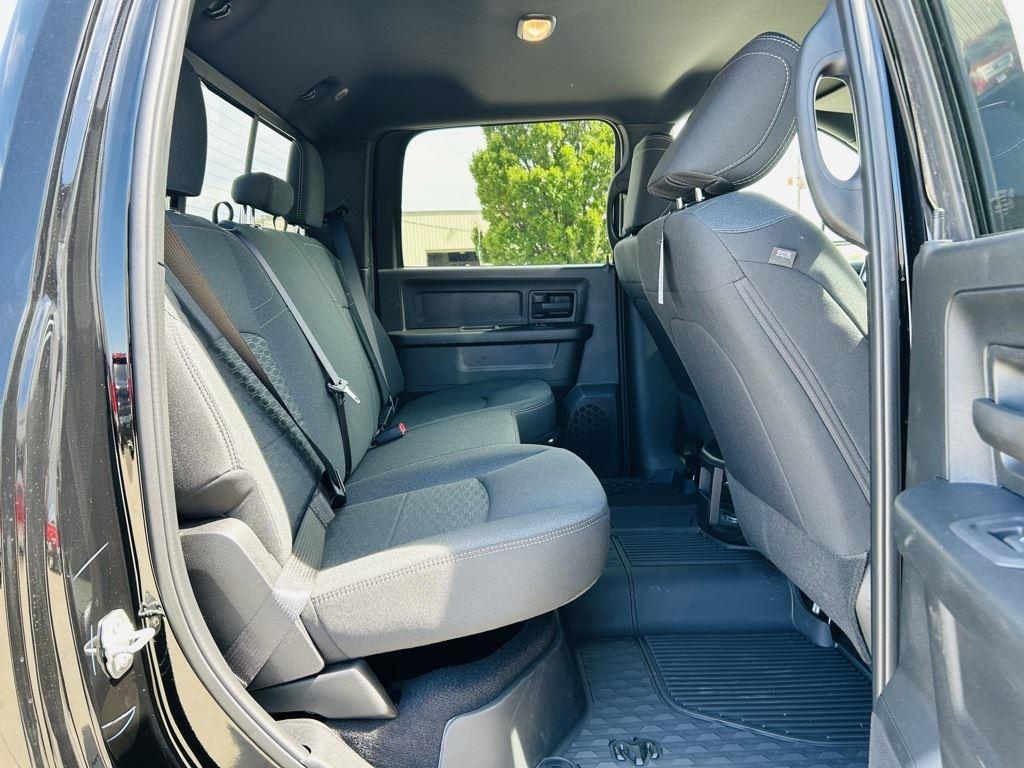 2025 RAM 2500 Tradesman - Photo 28