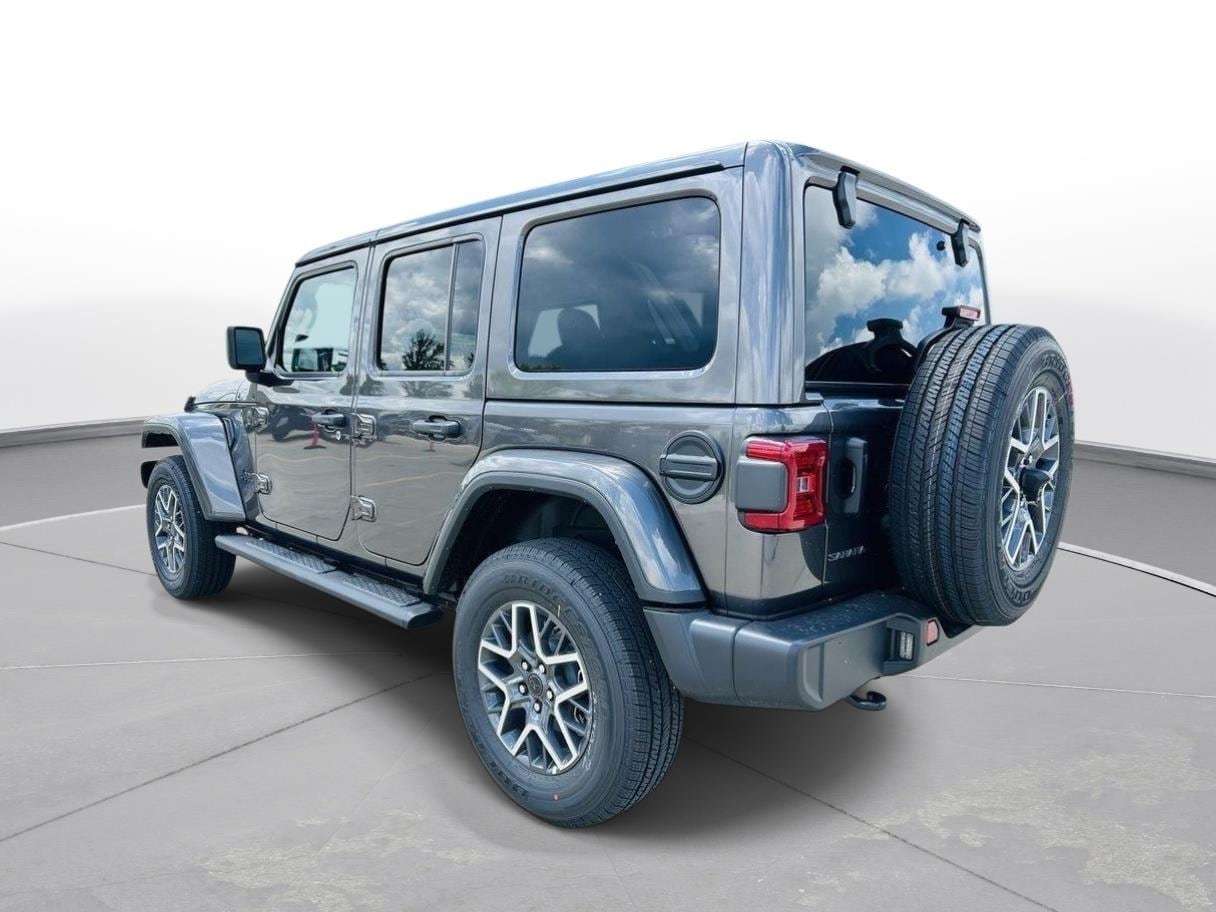 2025 Jeep Wrangler 4-Door Sahara - Photo 33