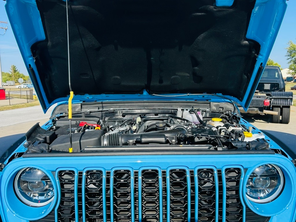 2025 Jeep Wrangler 4-Door Willys - Photo 42