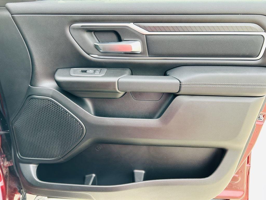 2025 RAM 1500 Big Horn/Lone Star - Photo 31