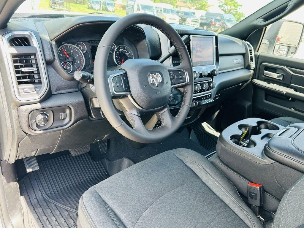 2025 RAM 2500 Big Horn - Photo 11
