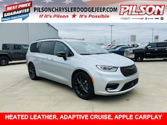 2026 Chrysler Pacifica Select Passenger Van