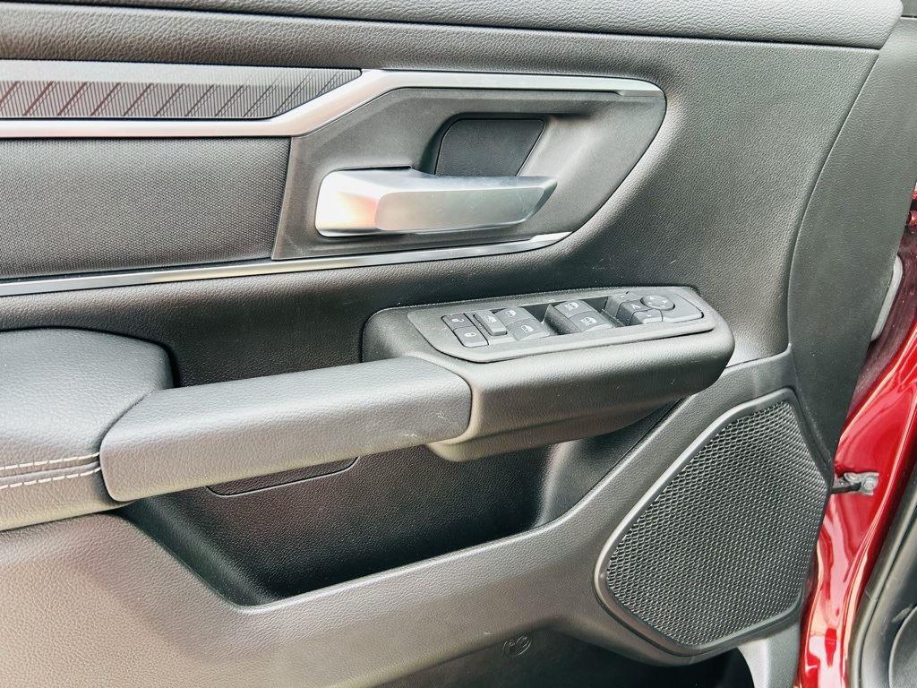 2025 RAM 1500 Big Horn/Lone Star - Photo 14