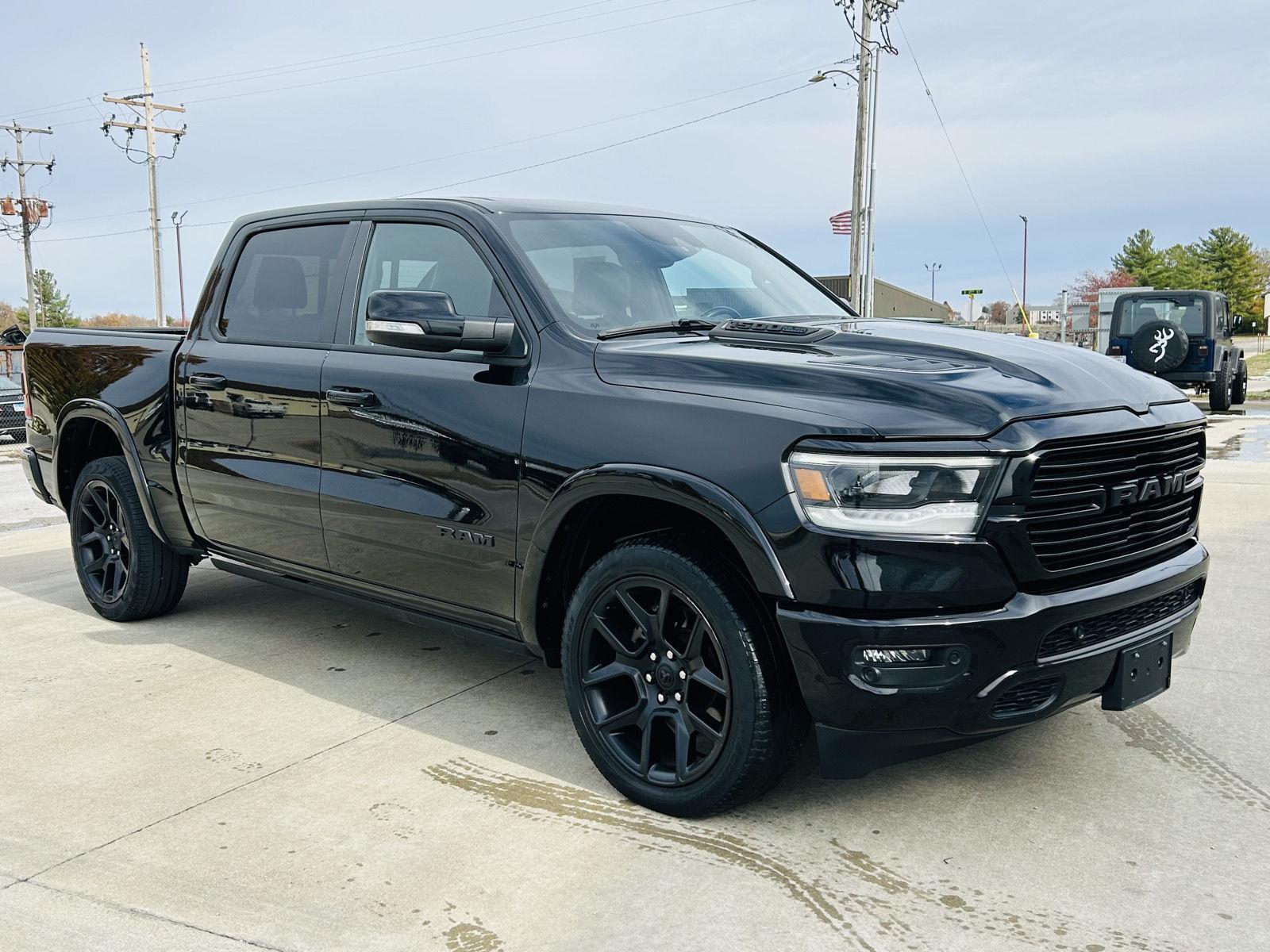 2022 Ram 1500 Laramie photo 2