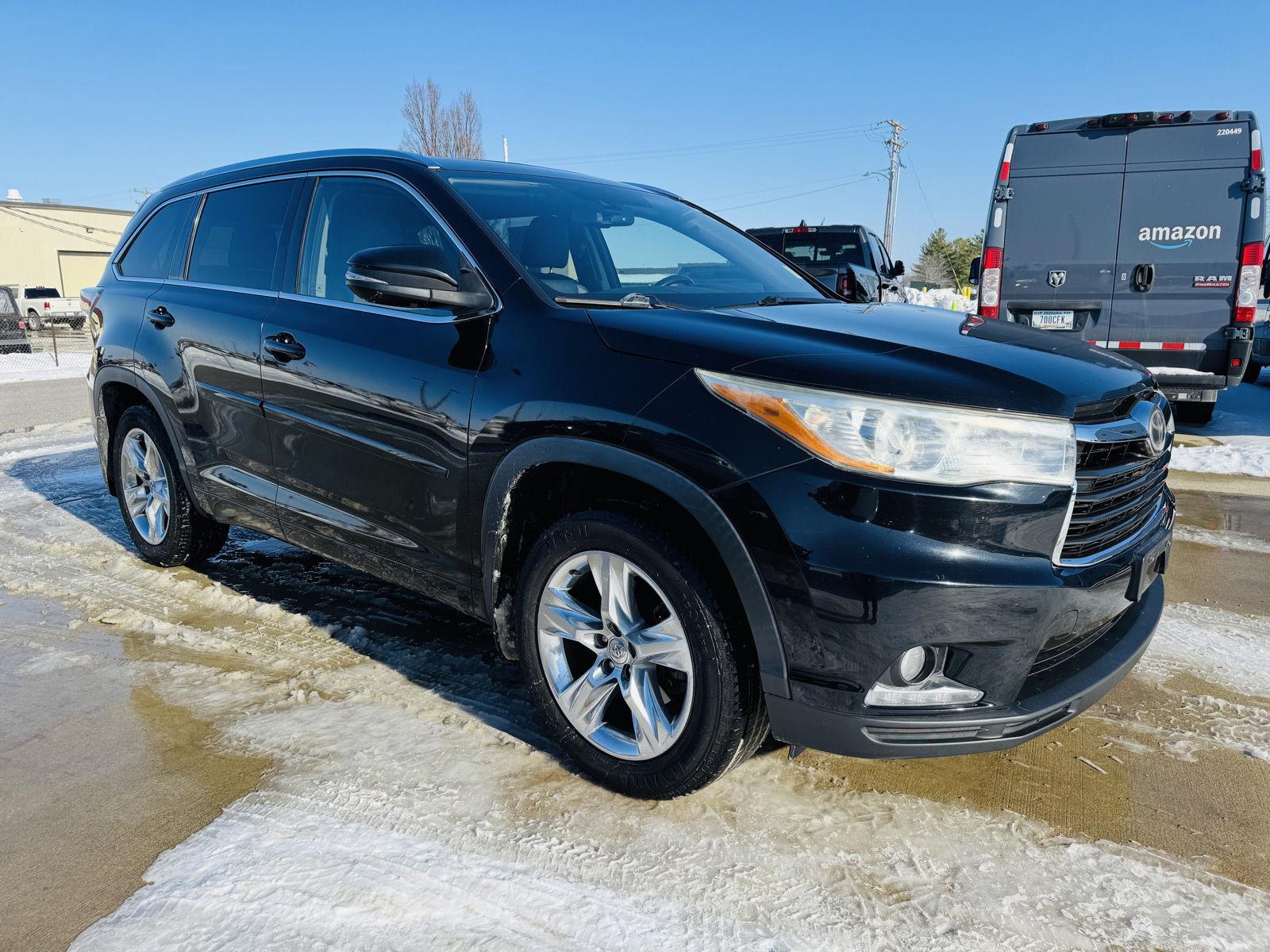 Used 2014 Toyota Highlander Limited Platinum with VIN 5TDDKRFH6ES040262 for sale in Mattoon, IL