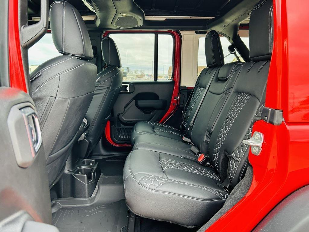 2025 Jeep Wrangler 4-Door Willys - Photo 27