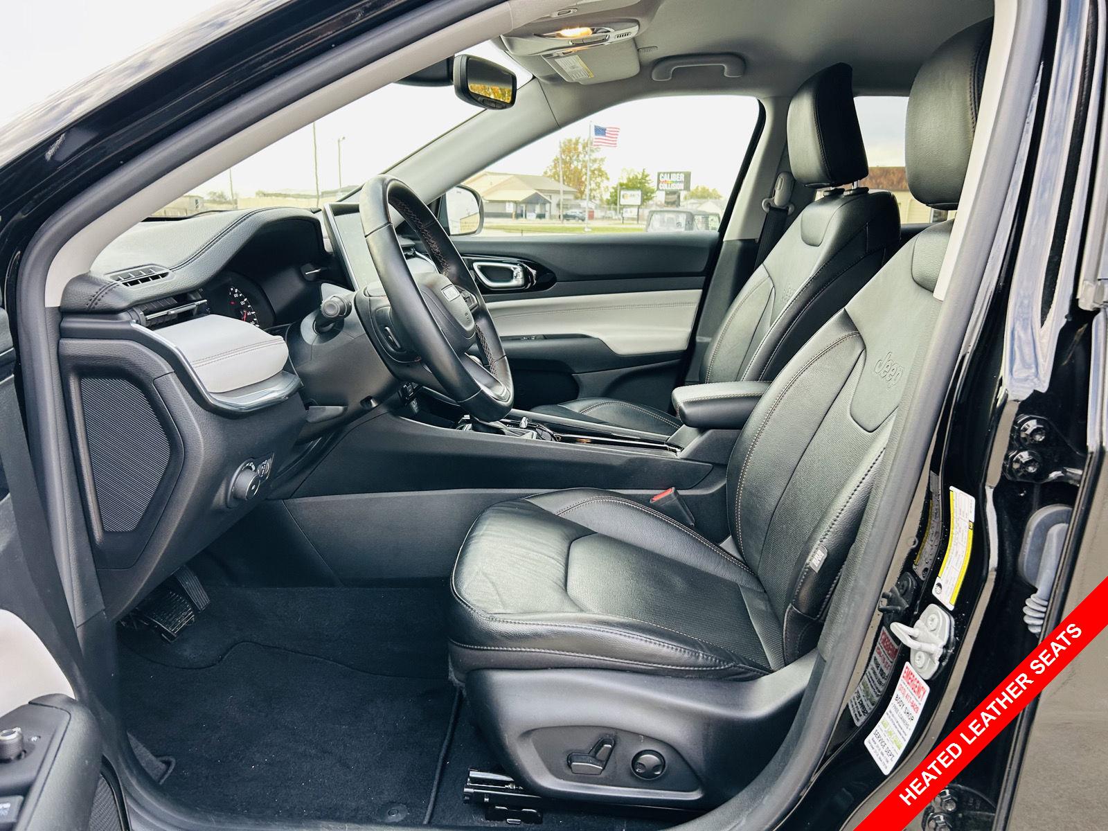 2022 Jeep Compass Limited photo 2