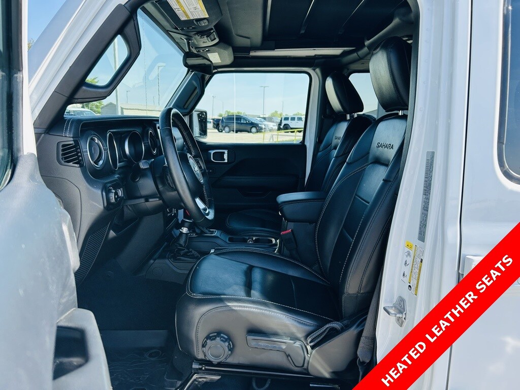 2019 Jeep Wrangler Unlimited Sahara photo 3
