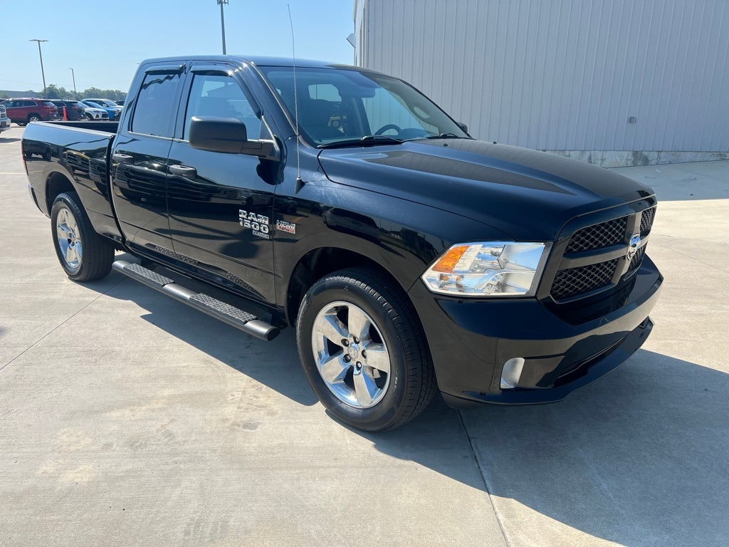 Certified 2019 RAM Ram 1500 Classic Express with VIN 1C6RR7FT6KS731098 for sale in Mattoon, IL