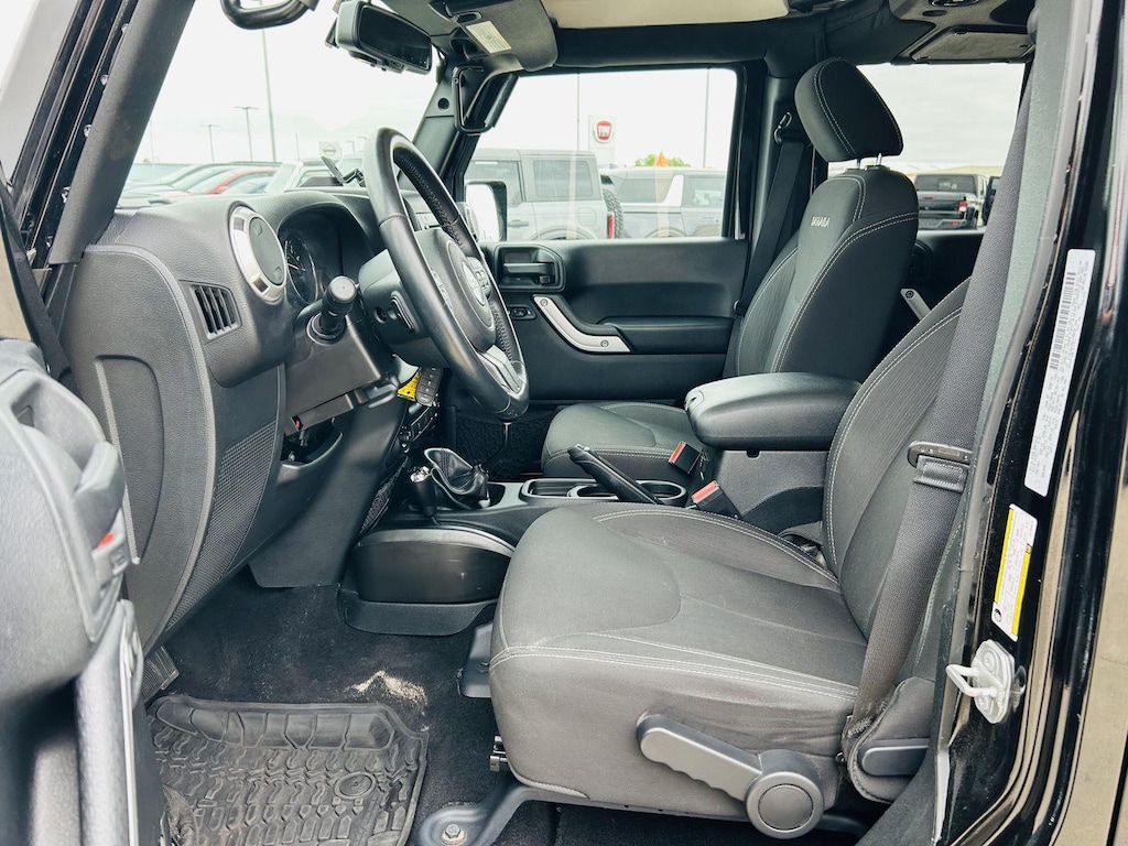 Certified 2016 Jeep Wrangler Unlimited Sahara SUV