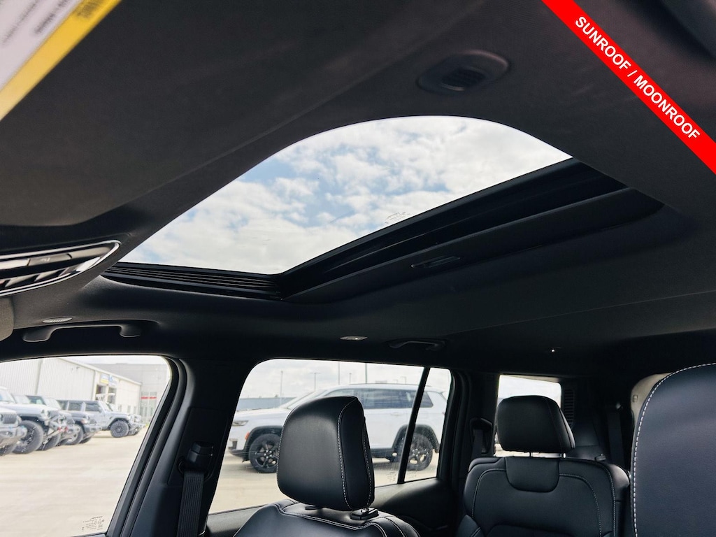 Certified 2024 Jeep Grand Cherokee L Altitude X SUV