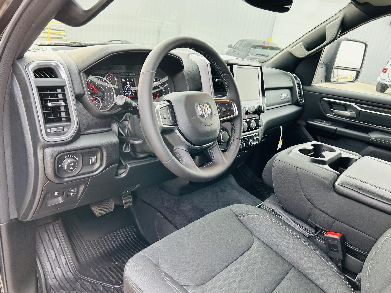 2026 RAM 1500 Big Horn/Lone Star - Photo 13