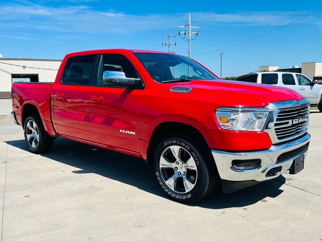 2023 Ram 1500 Laramie photo 2