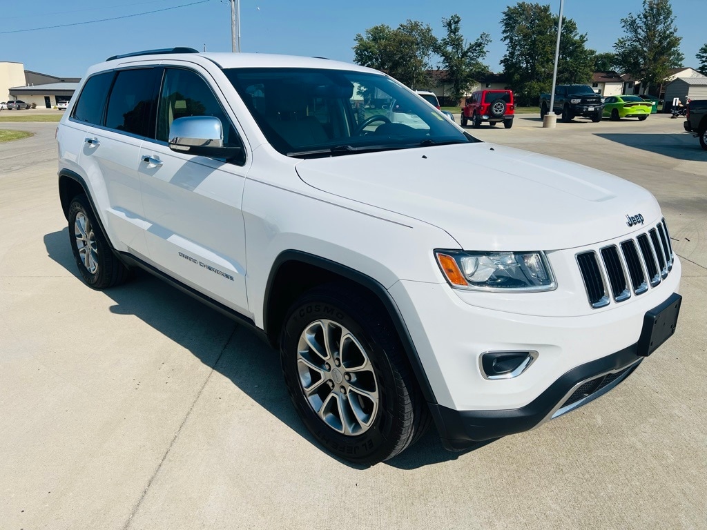 Used 2014 Jeep Grand Cherokee Limited with VIN 1C4RJFBGXEC184967 for sale in Mattoon, IL