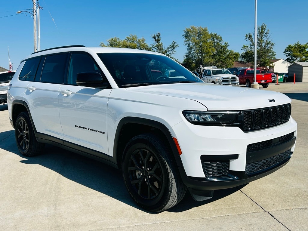 Certified 2024 Jeep Grand Cherokee L Altitude SUV