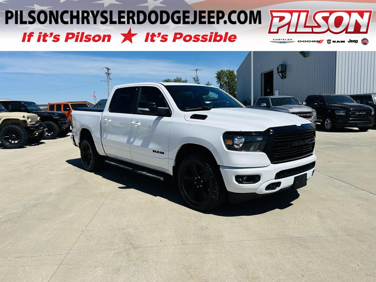 2021 RAM 1500 Big Horn/Lone Star 4x4 Crew Cab 5'7's photo