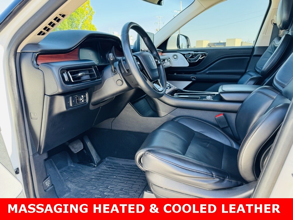 2021 Lincoln Aviator Reserve photo 3