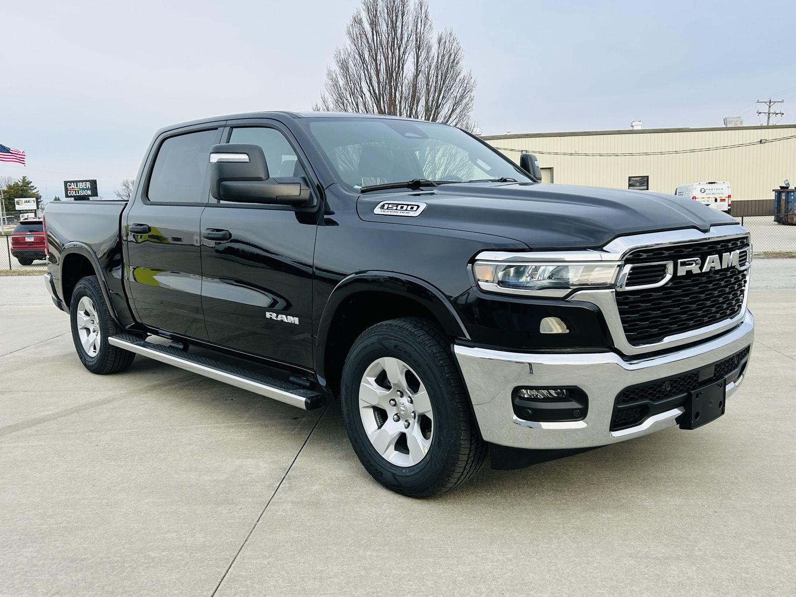 2026 RAM 1500 Big Horn/Lone Star - Photo 2