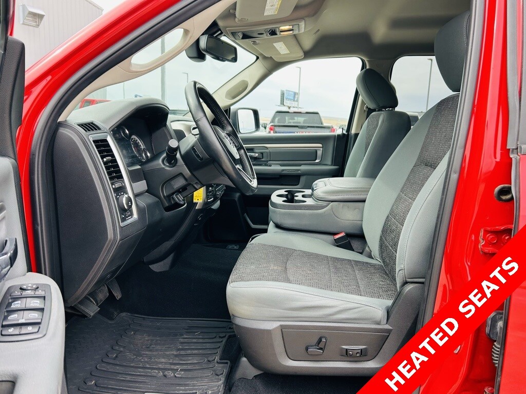2018 Ram 1500 Big Horn photo 3