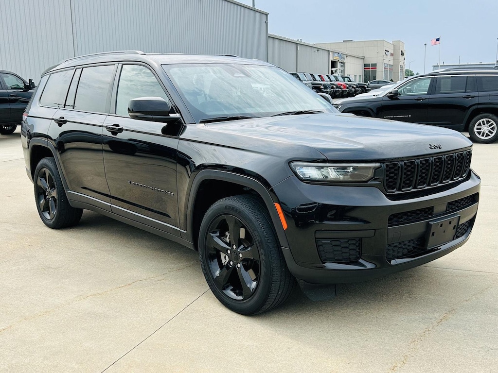 Certified 2021 Jeep Grand Cherokee L Altitude SUV