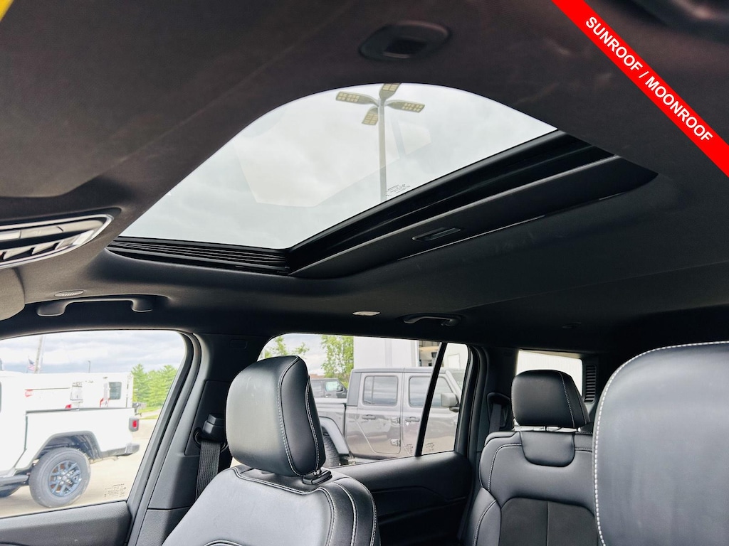 Certified 2024 Jeep Grand Cherokee L Altitude SUV