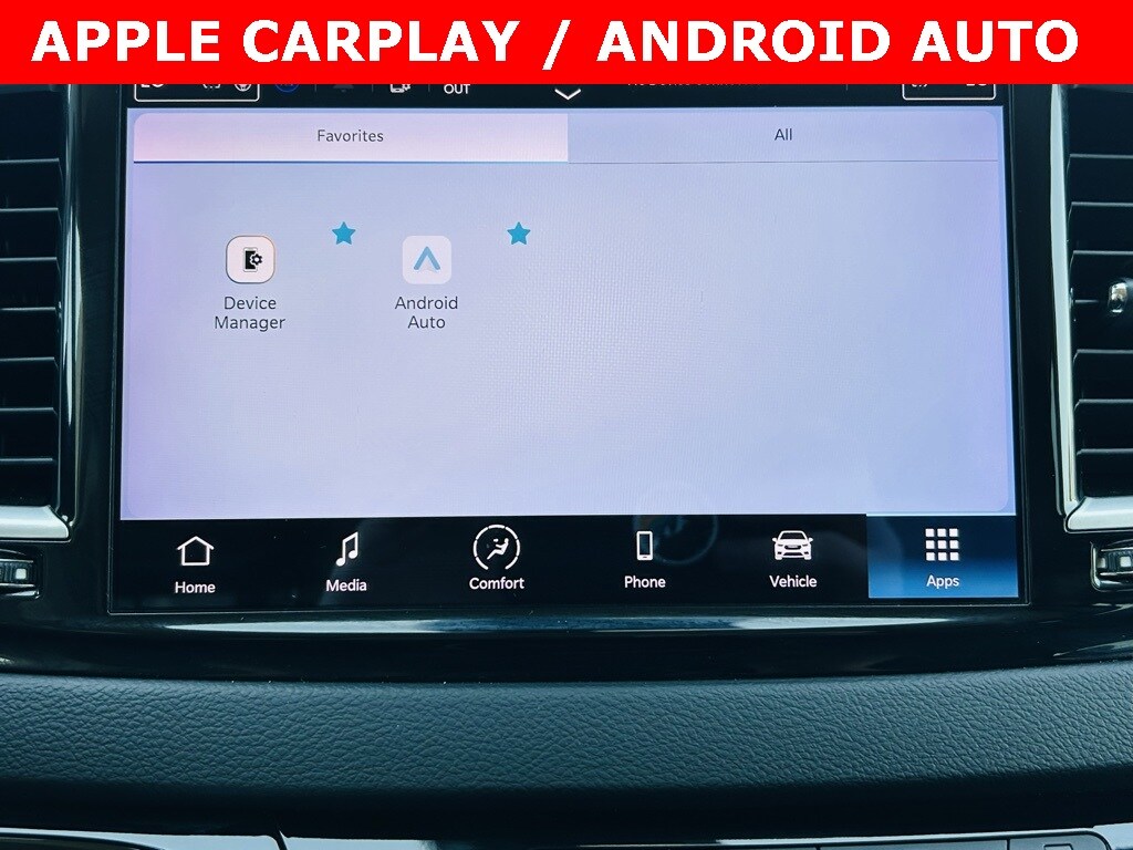 2023 Chrysler Pacifica Touring L photo 3