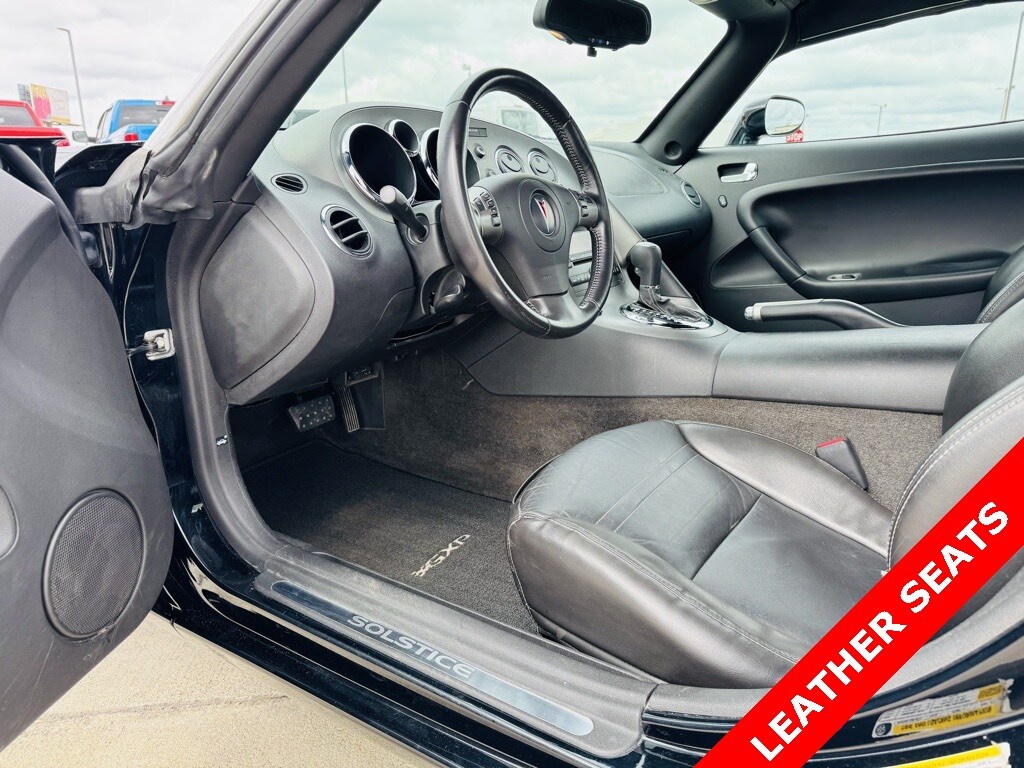 2008 Pontiac Solstice GXP Turbo CV photo 3