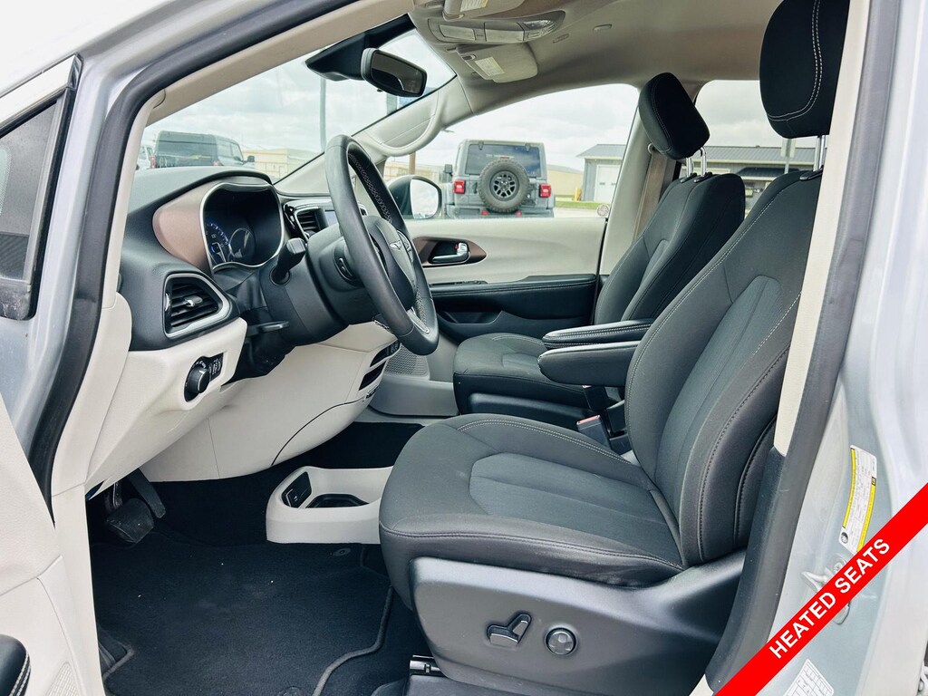 Certified 2023 Chrysler Voyager LX MiniVan