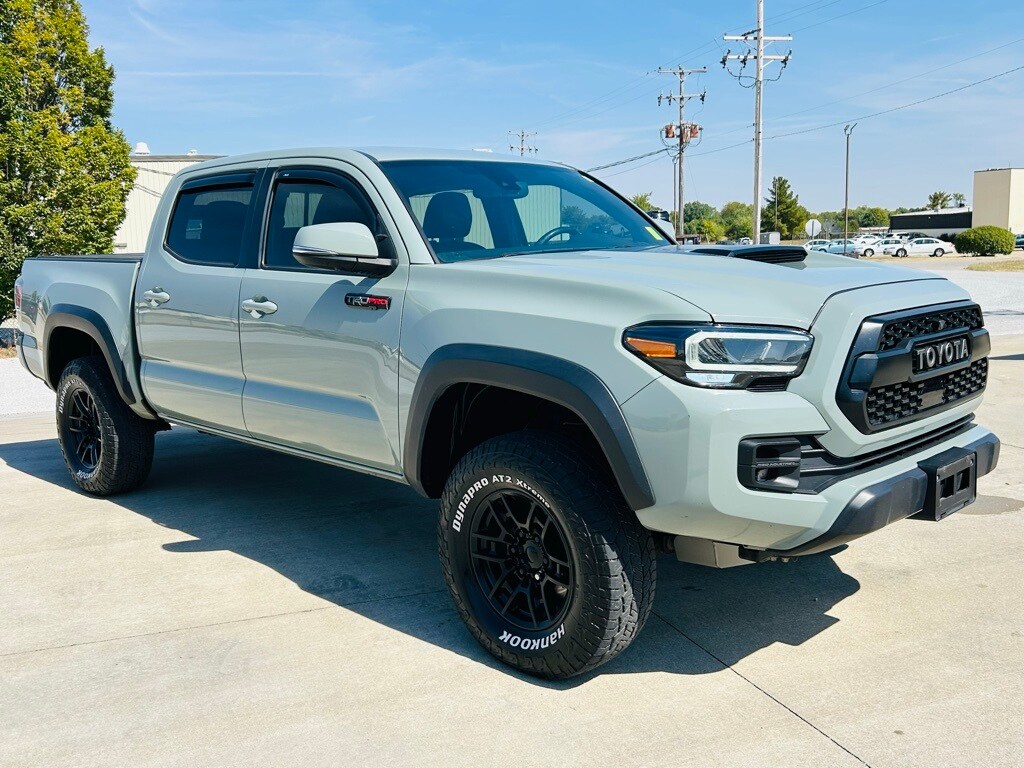 2021 Toyota Tacoma TRD Pro photo 2