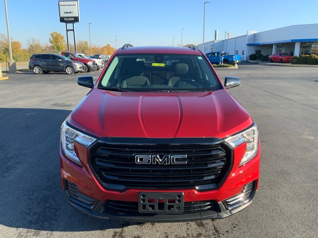 Used 2023 GMC Terrain SLE SUV