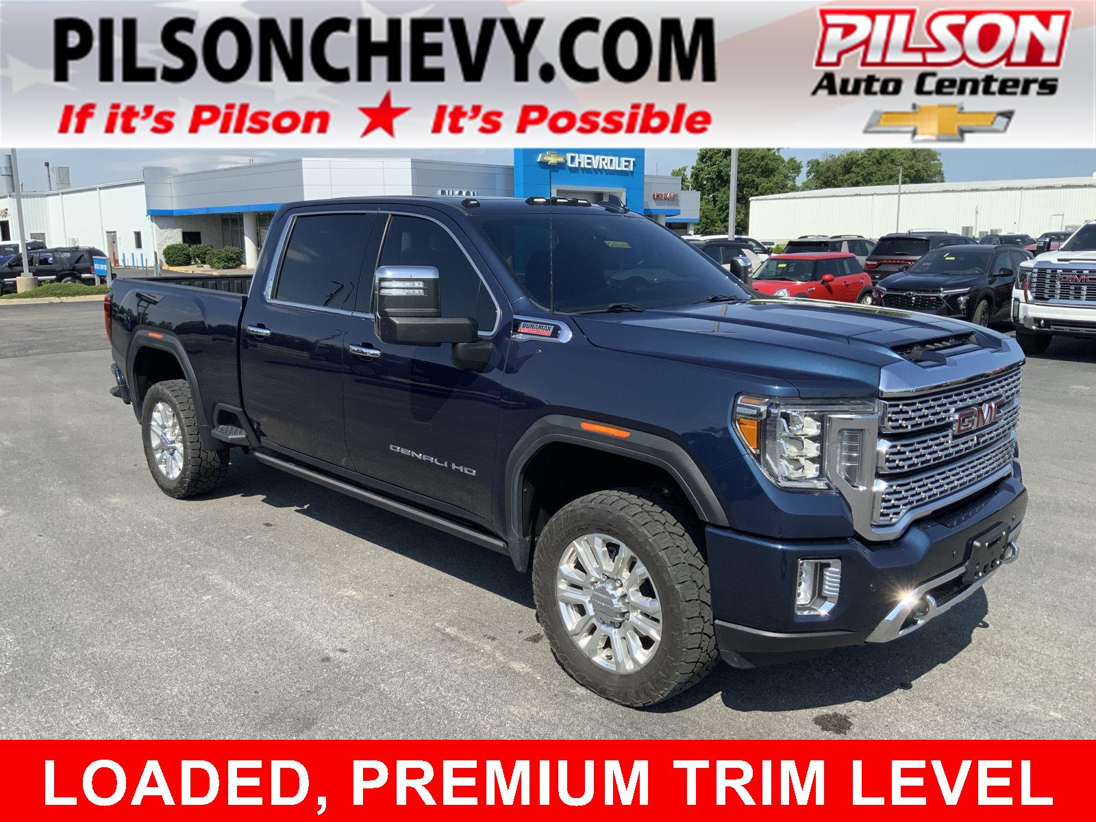 2023 GMC Sierra 4WD Crew Cab Standard Box Denali's photo