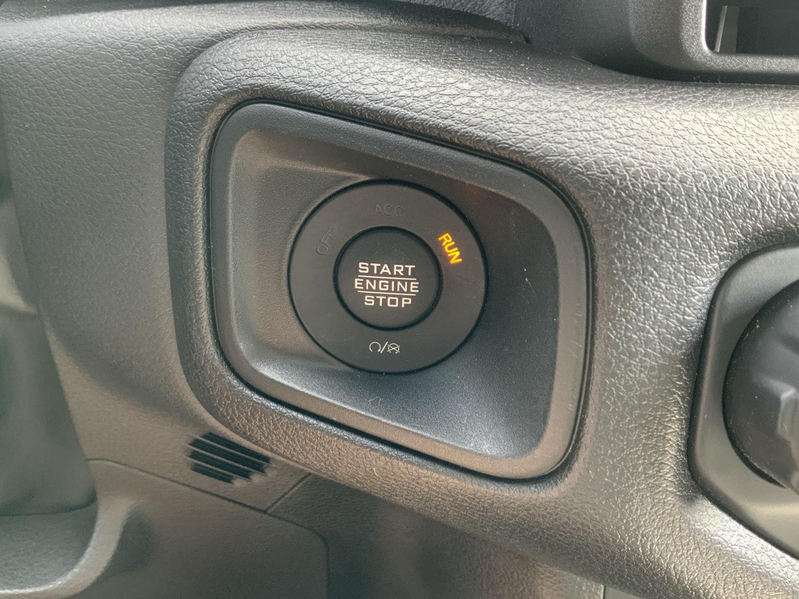 2025 Jeep Gladiator Nighthawk - Photo 25