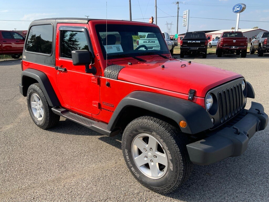 2017 Jeep Wrangler Sport photo 2