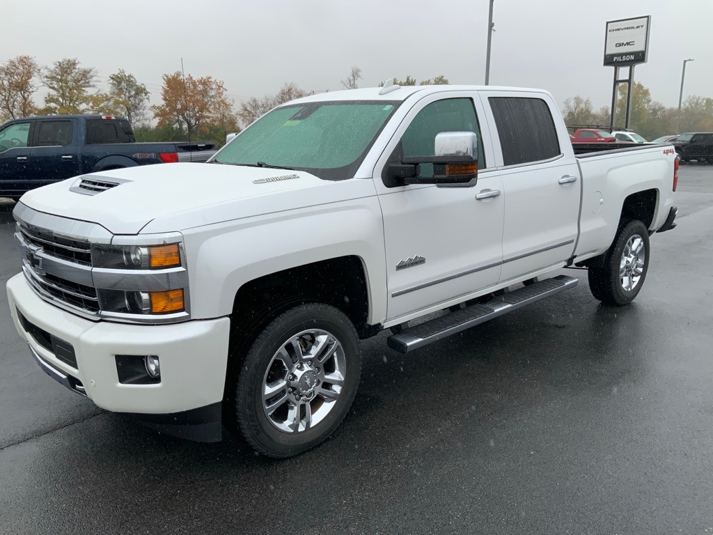 Used 2019 Chevrolet Silverado 2500HD High Country Truck Crew Cab
